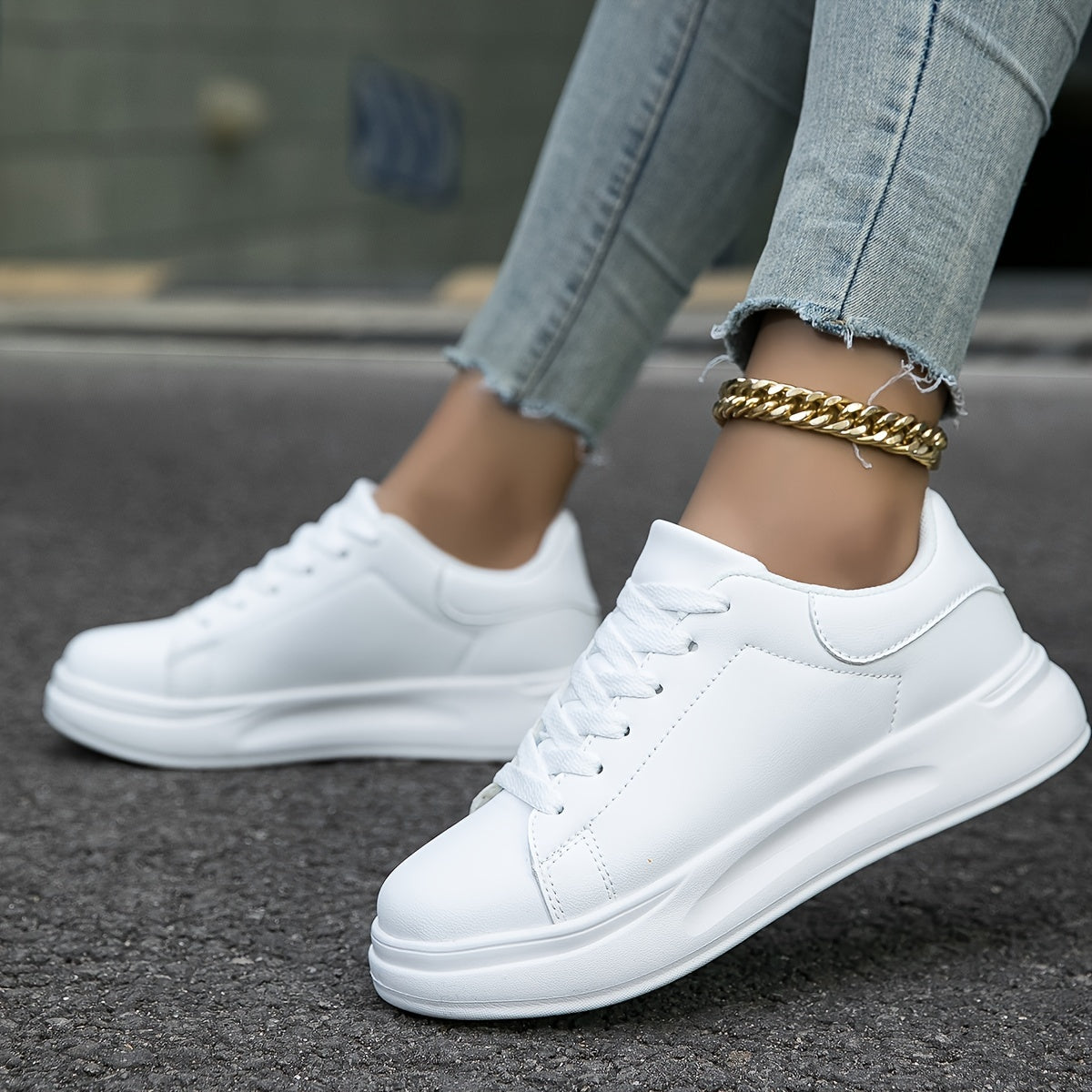 Stödjande och stilrena sneakers - Kristina