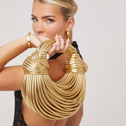 Lyxig statementväska med elegant design - Ebba