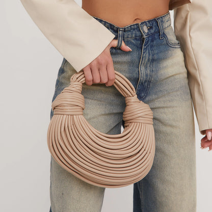 Lyxig statementväska med elegant design - Ebba