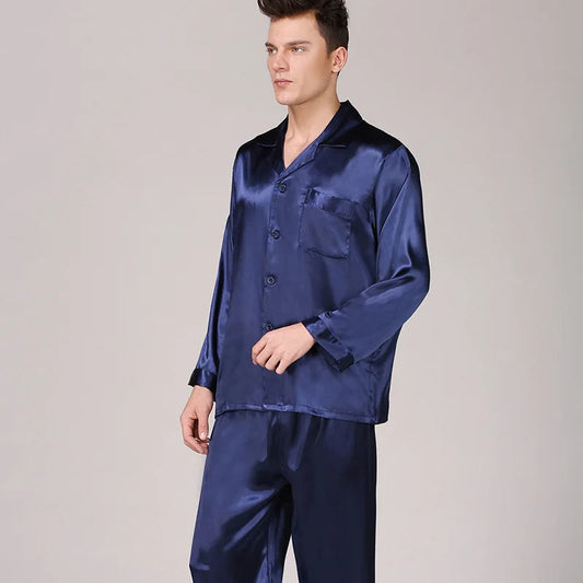 Pyjamasset i siden - Adel