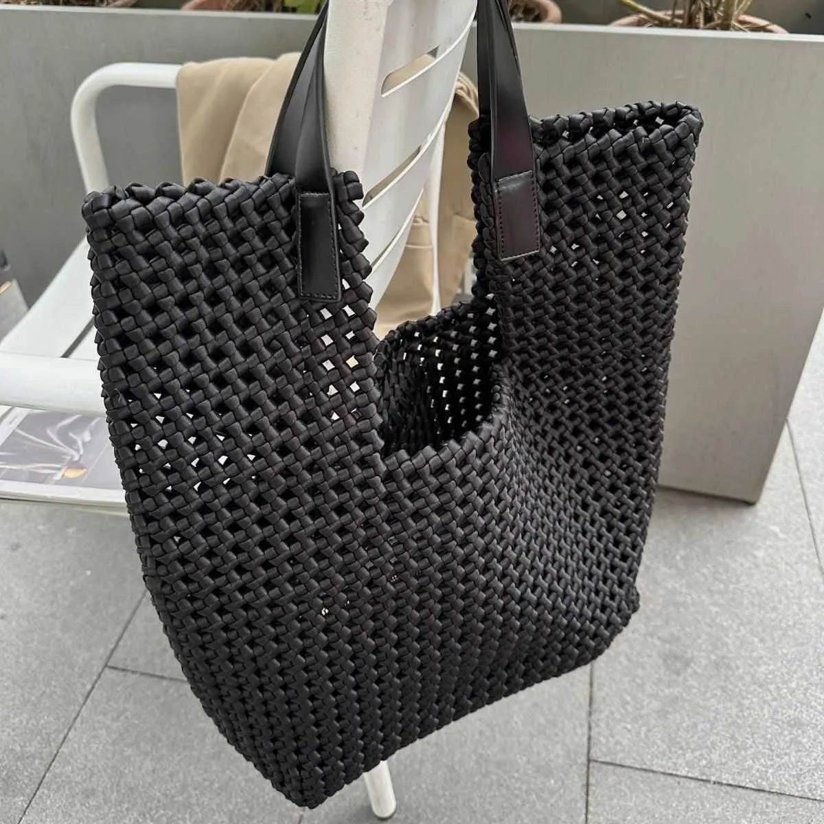 Vävd tygväska med strukturerad design - Glenda
