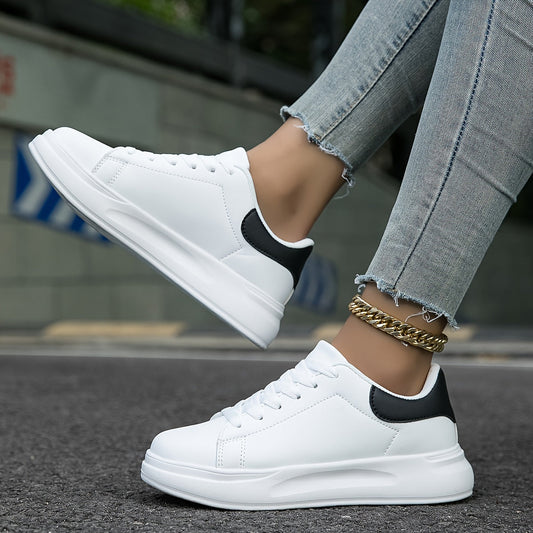 Stödjande och stilrena sneakers - Kristina