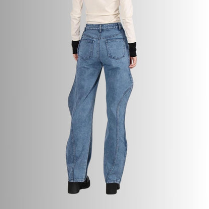 Jeans med hög midja och svängda sömmar - Daga