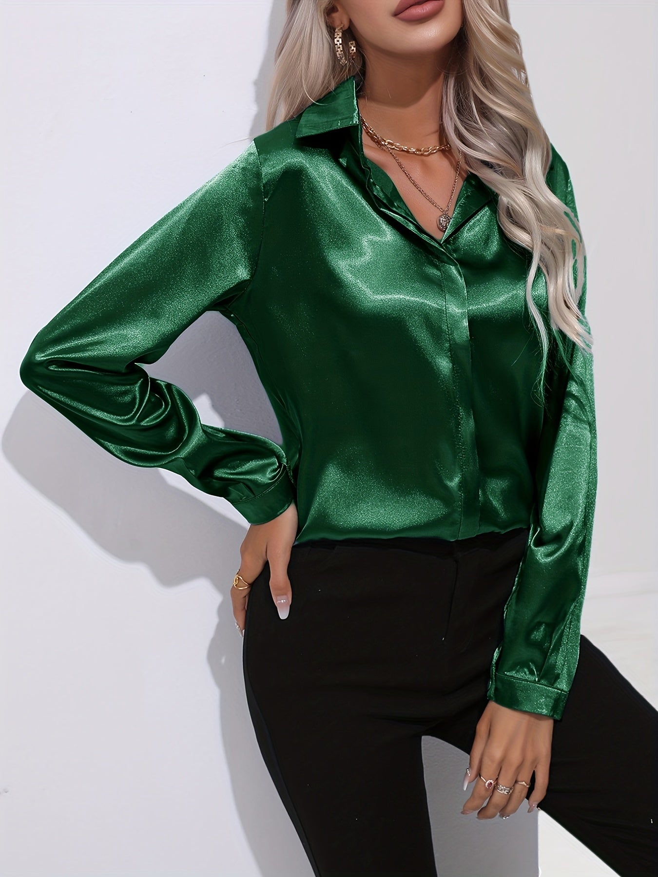 Elegant skjorta i satin - Margareta