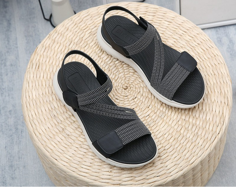 Sandaler med kilklack för kvinnor - Svanhild