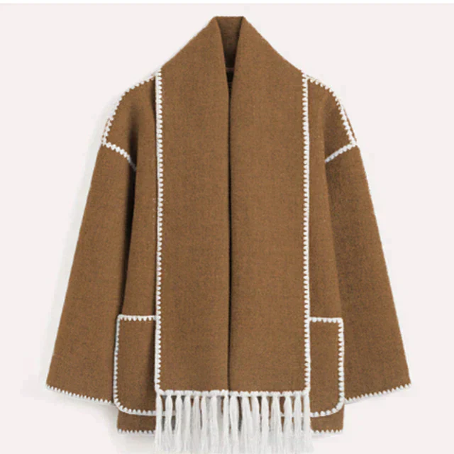 Elegant kappa med halsduk - Fraya