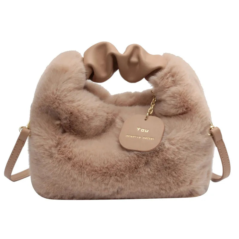 Luxe Fluff liten tygväska för kvinnor - Sanna