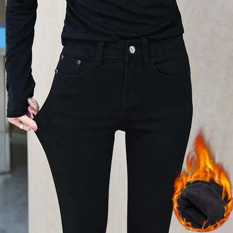 Sammetstjocka jeans för kvinnor - Atla