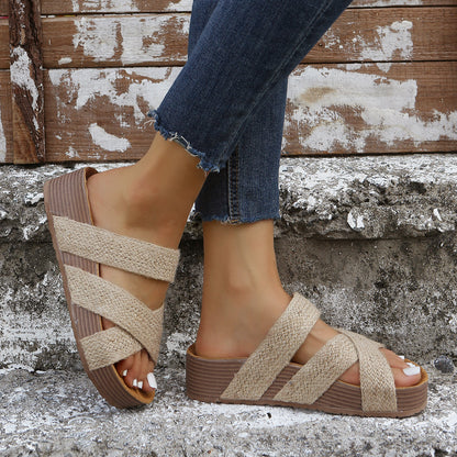 Korsad tjock vävd sandal - Laina