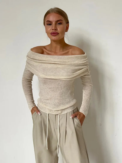 Off-shoulder stickad tröja - Dorotea