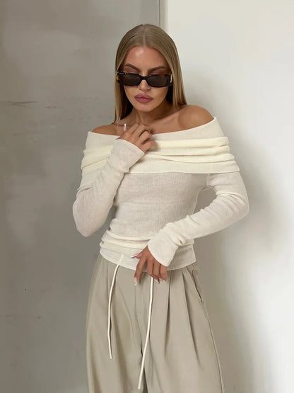 Off-shoulder stickad tröja - Dorotea