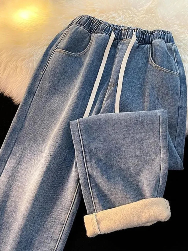 Sammetsfodrade jeans med vida ben och resår i midjan - Carine
