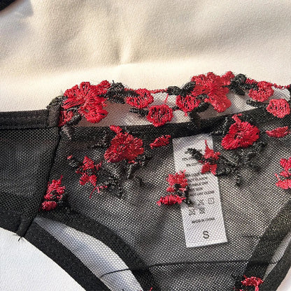 Skira blommiga broderade tvådelade underkläder - Ahnika