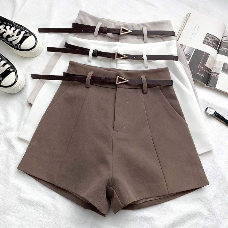 Casual shorts för kvinnor -  Laura