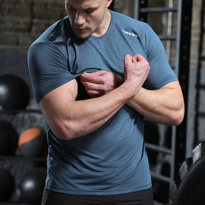 Sport T-shirt i tunn is siden för män - Rune