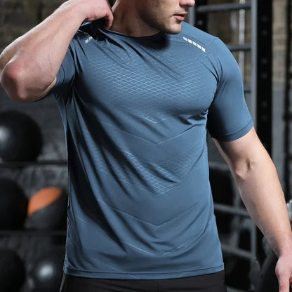 Sport T-shirt i tunn is siden för män - Rune