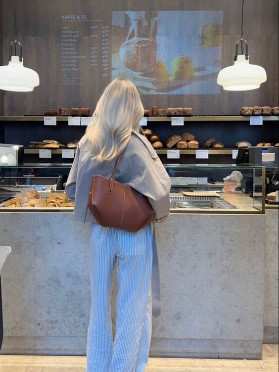 Vintage Tote Bag - Lenae