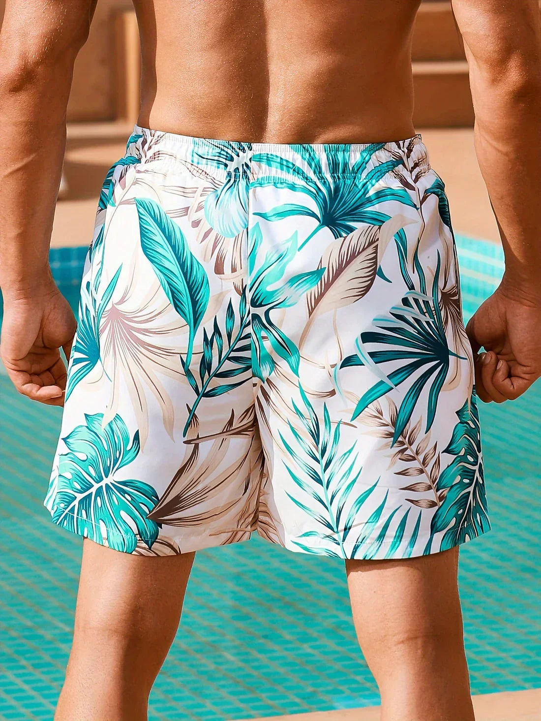 Tropiska badshorts med fickor - Nilas
