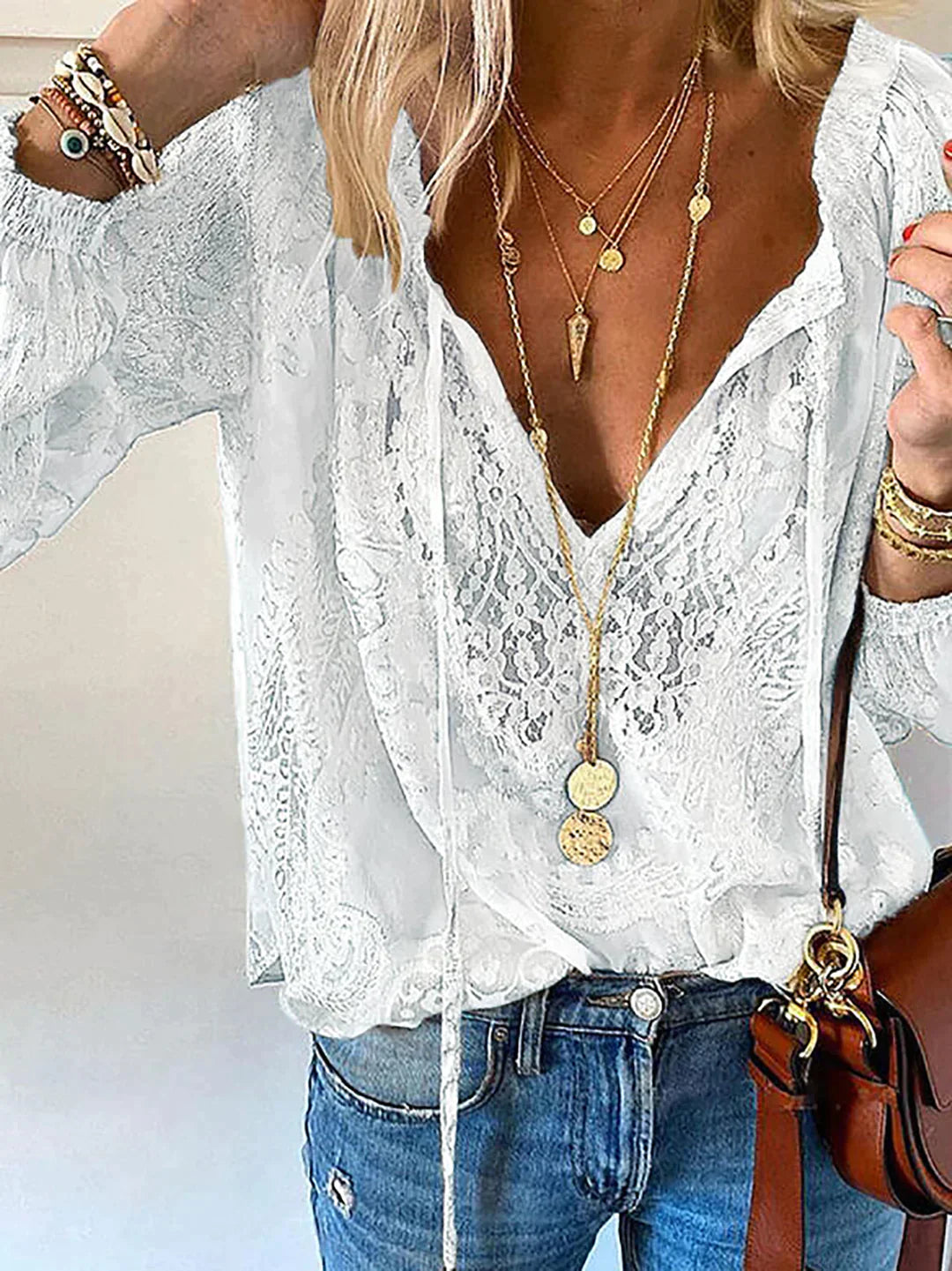 Unik blus med spetsdetaljer - Veronica